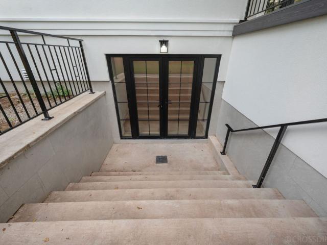 House for rent in Oakville, Ontario