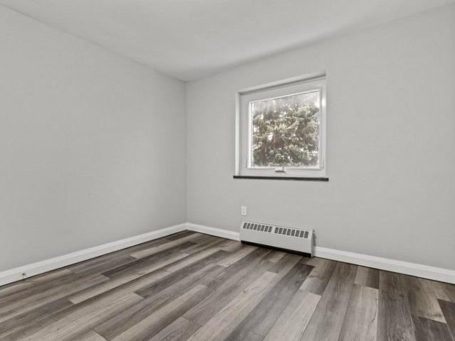 House for rent in St. Catharines, Golden Horseshoe