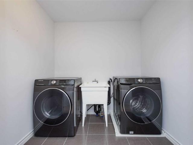 Townhouse for rent in Beamsville, Lincoln