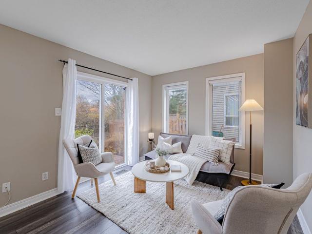 Townhouse for rent in Mulhurst Bay, Ontario