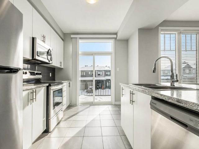Townhouse for rent in Mulhurst Bay, Ontario