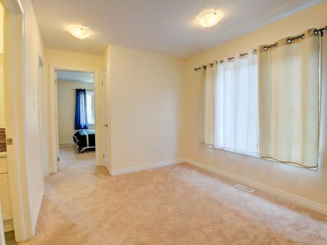 Townhouse for rent in Niagara Falls, Golden Horseshoe