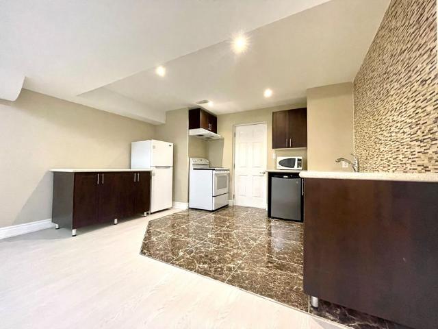 Apartment for rent in York, Ontario