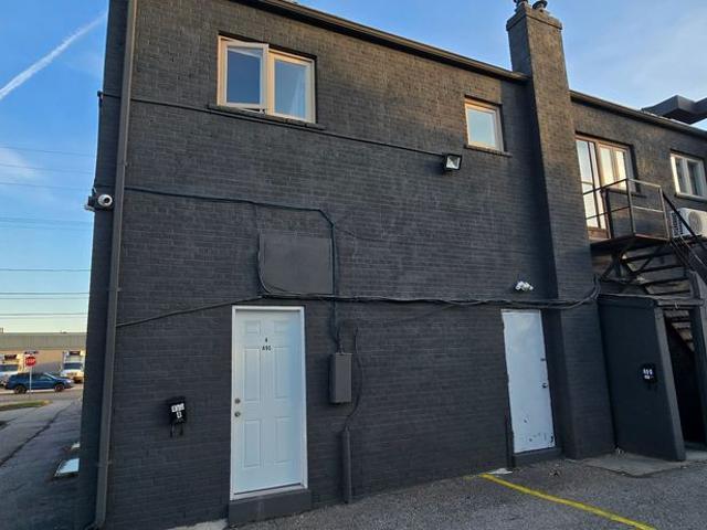 Apartment for rent in Etobicoke—Lakeshore, Toronto
