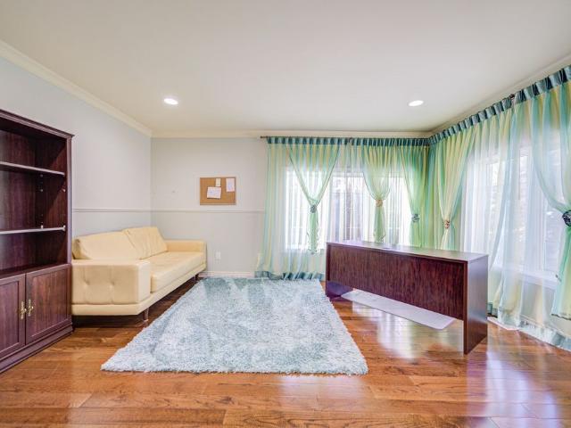 House for rent in Woburn, Ontario