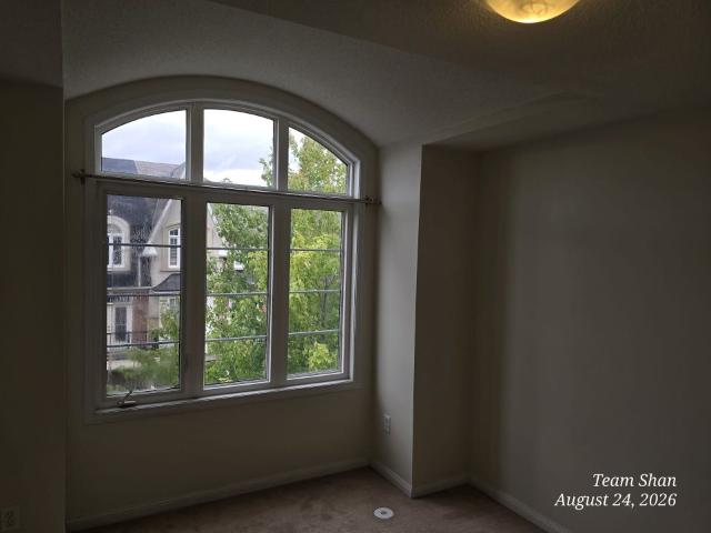 Townhouse for rent in Woburn, Ontario