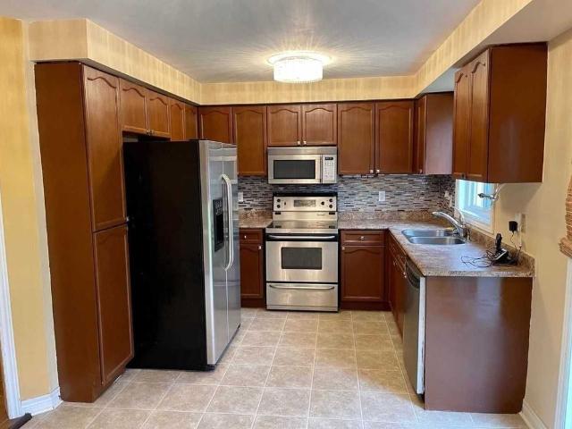 House for rent in Barrie, Ontario
