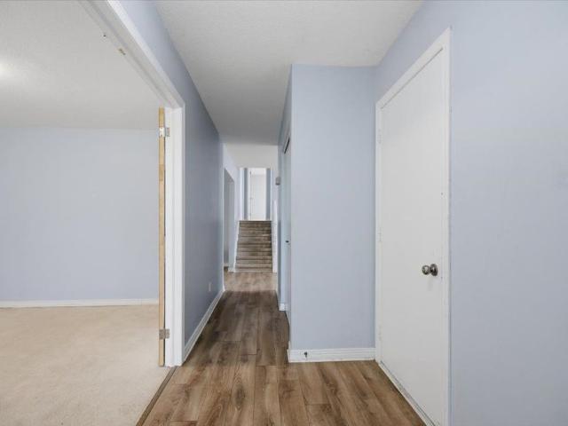 Room for rent in London, Southwestern Ontario