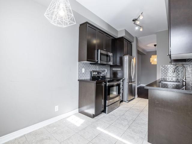Townhouse for rent in Harvest Hills, Golden Horseshoe