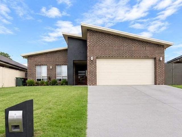 House for rent in Marsden Estate, Bathurst