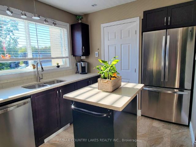 Apartment for rent in Ramara Township, Central Ontario