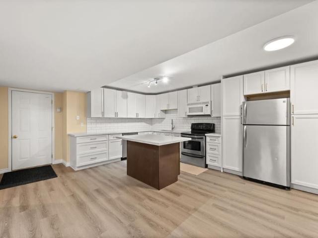 Apartment for rent in Bradford West Gwillimbury, Central Ontario