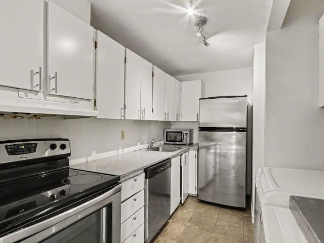 Apartment for rent in Barrhaven West, Ottawa