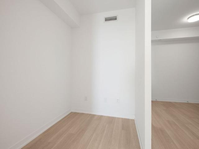 Apartment for rent in York Centre, Toronto