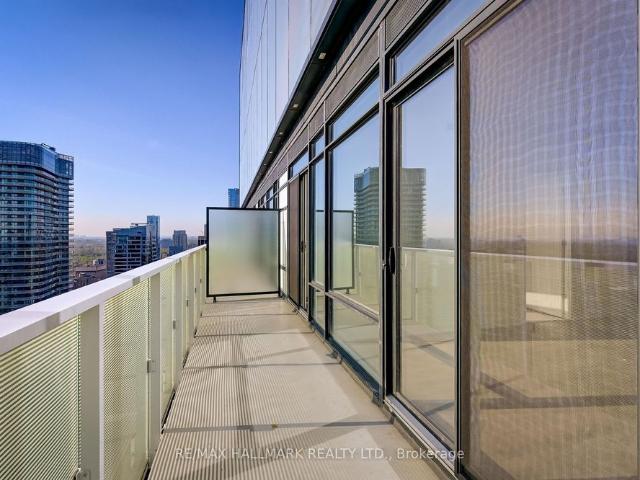Apartment for rent in Toronto Centre, Toronto