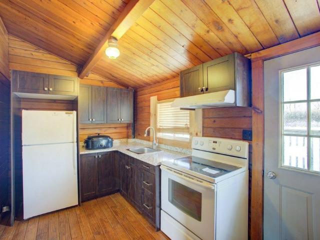 Apartment for rent in Dufferin, Ontario