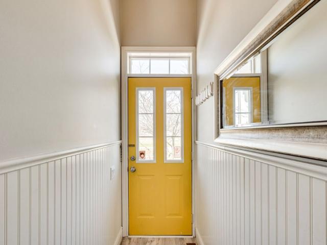 Townhouse for rent in Burlington, Ontario