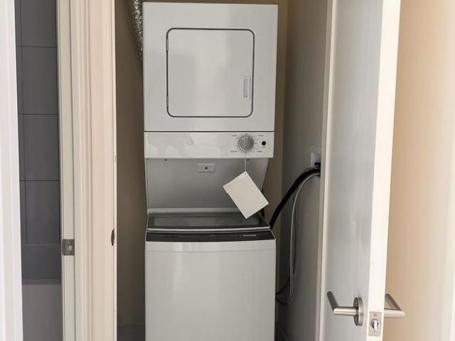 Apartment for rent in Oakville, Golden Horseshoe