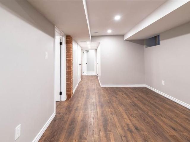 Apartment for rent in Gibson, Hamilton