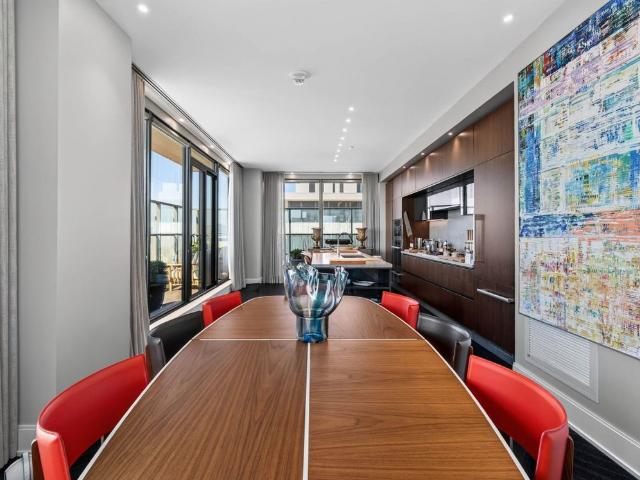 Apartment for rent in Toronto Centre, Toronto