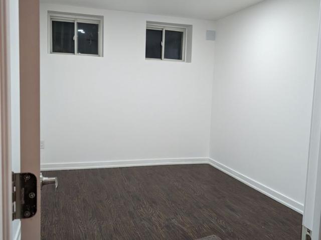 Apartment for rent in Wilcox Lake, Richmond Hill