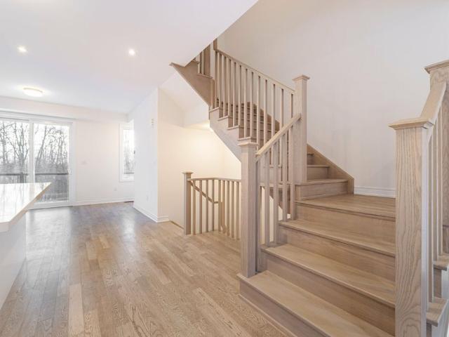 Townhouse for rent in Georgina, Ontario