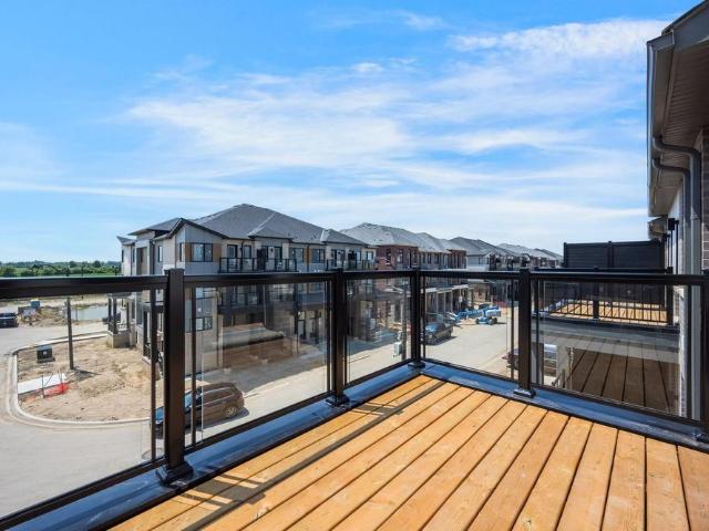 Townhouse for rent in Georgina, Ontario