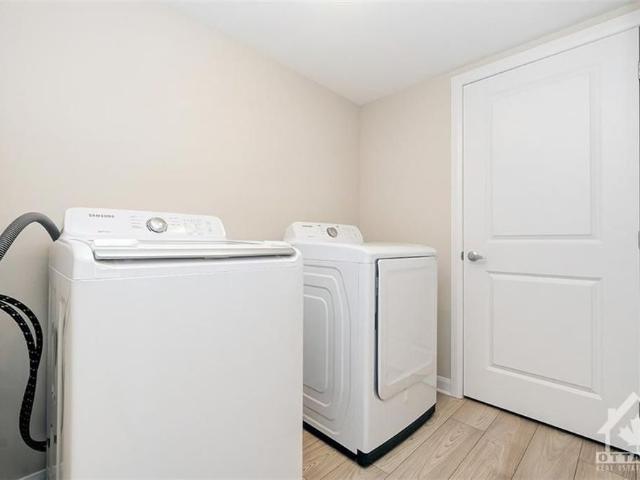 Townhouse for rent in Barrhaven West, Ottawa