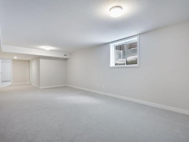 Apartment for rent in Barrhaven West, Ottawa