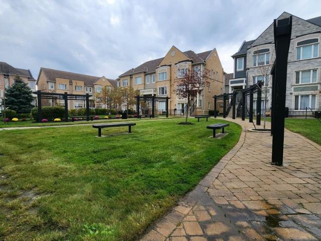 Apartment for rent in Churchill Meadows, Mississauga