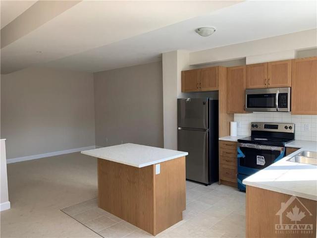Townhouse for rent in Mulhurst Bay, Ontario