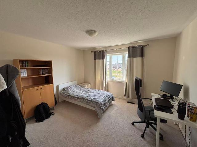 Townhouse for rent in Oakville, Ontario