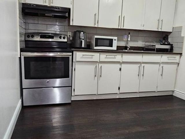 Apartment for rent in Humber River—Black Creek, Toronto
