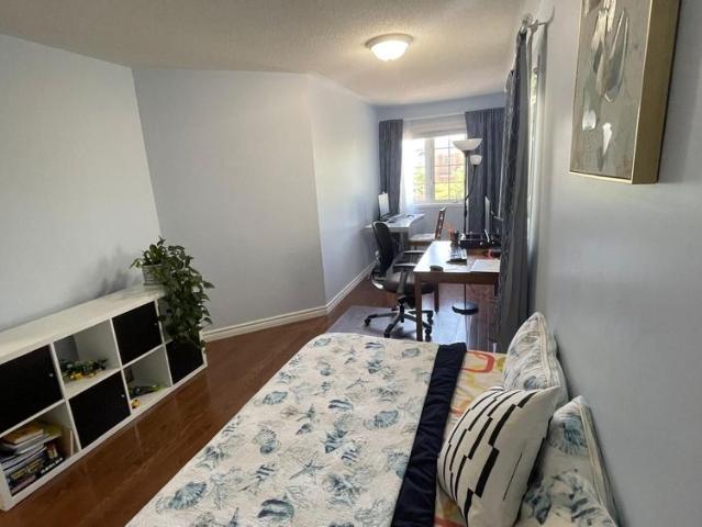 Apartment for rent in Churchill Meadows, Mississauga