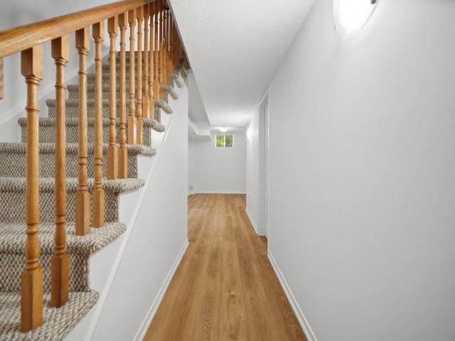 Apartment for rent in Churchill Meadows, Mississauga