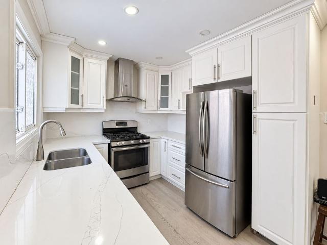 House for rent in Georgina, Ontario