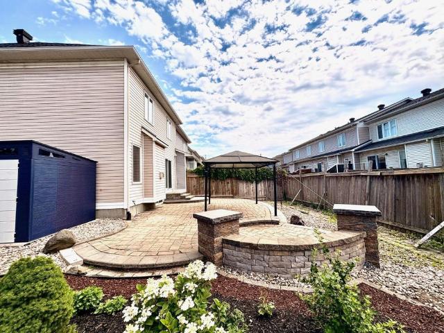 Townhouse for rent in Barrhaven East, Ottawa