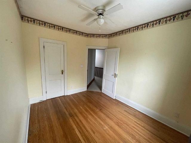 House for rent in Etobicoke—Lakeshore, Toronto