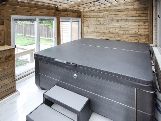 House for rent in Golden Horseshoe, Ontario
