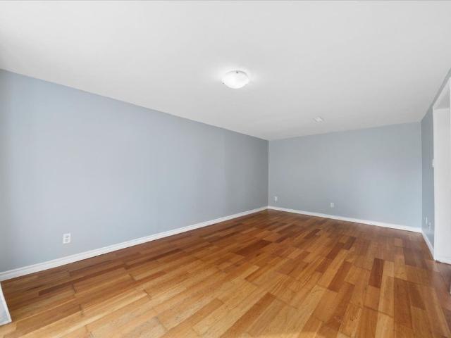 Apartment for rent in Donevan, Oshawa