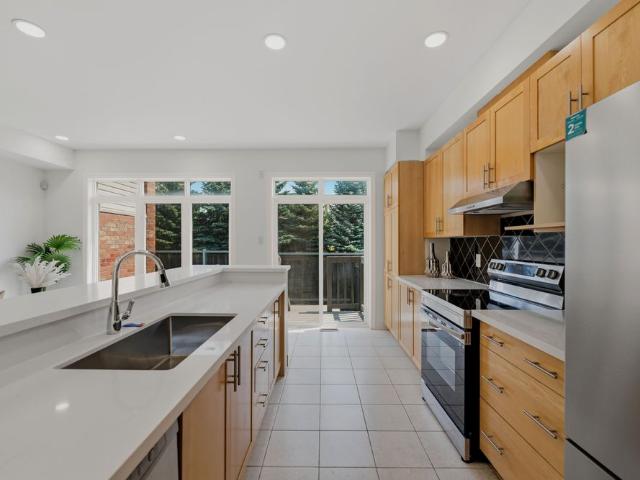 Townhouse for rent in Mulhurst Bay, Ontario