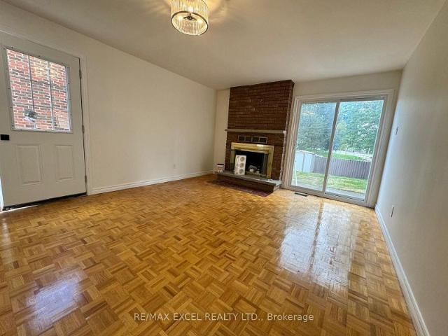 Apartment for rent in Woburn, Ontario