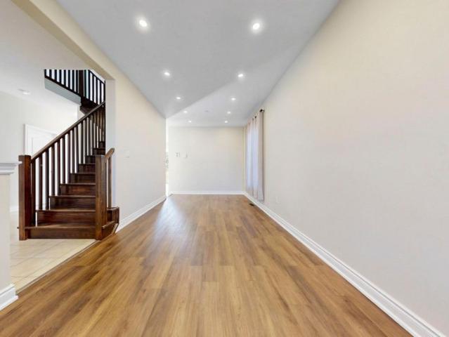 House for rent in Barrie, Central Ontario