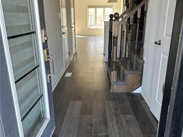 Townhouse for rent in Brantford, Southwestern Ontario