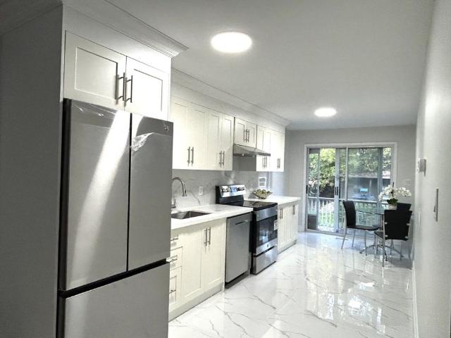 House for rent in Wilcox Lake, Richmond Hill