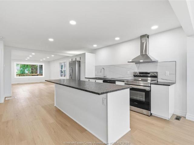 House for rent in Lakeshore, Ontario