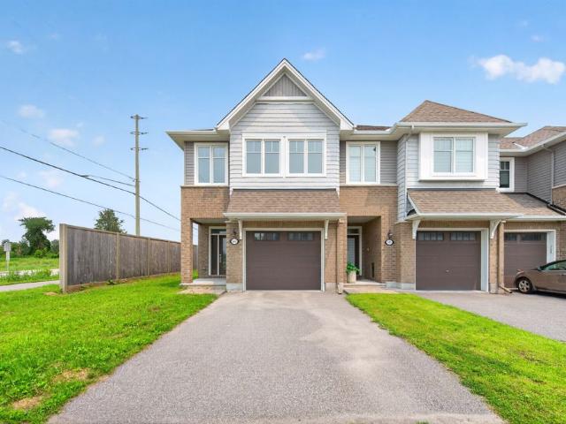 Townhouse for rent in Mulhurst Bay, Ontario