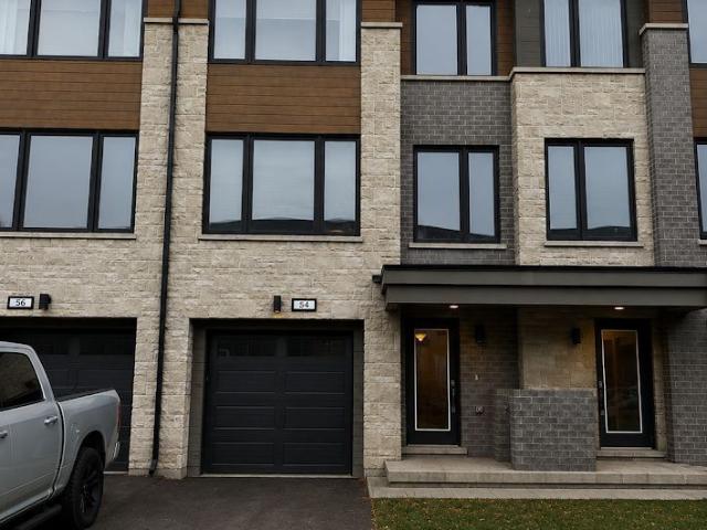 Townhouse for rent in Georgetown, Ontario