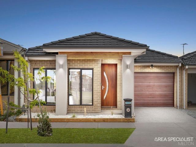 House for rent in The Village, Melbourne