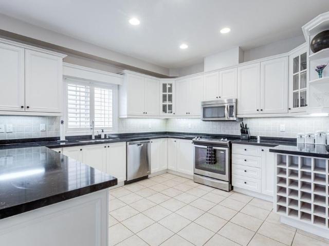House for rent in Oak Ridges, Richmond Hill